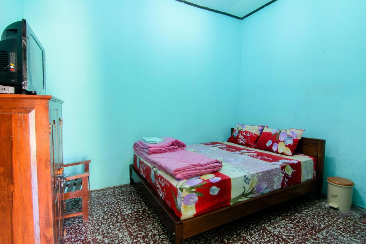 Losmen Melati Hotel Bantul Ngoại thất bức ảnh