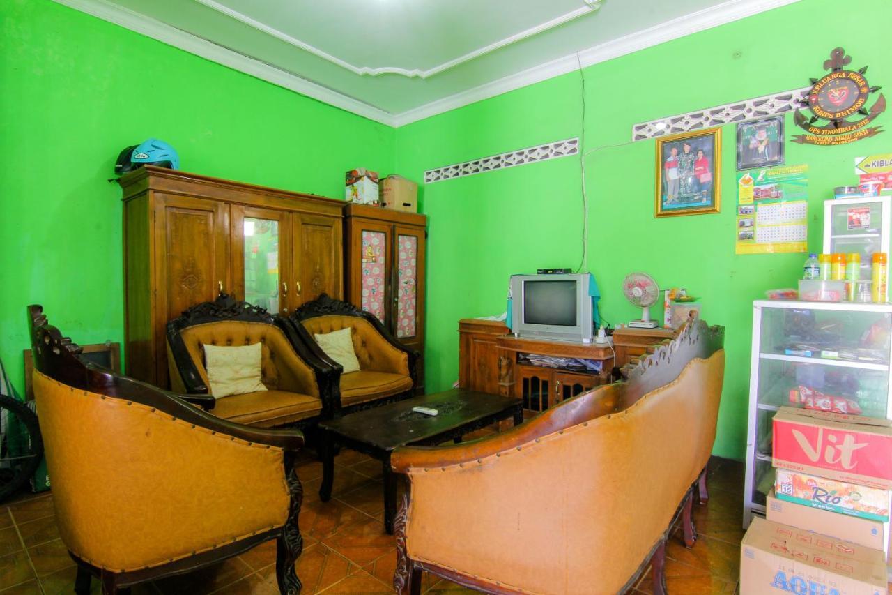 Losmen Melati Hotel Bantul Ngoại thất bức ảnh