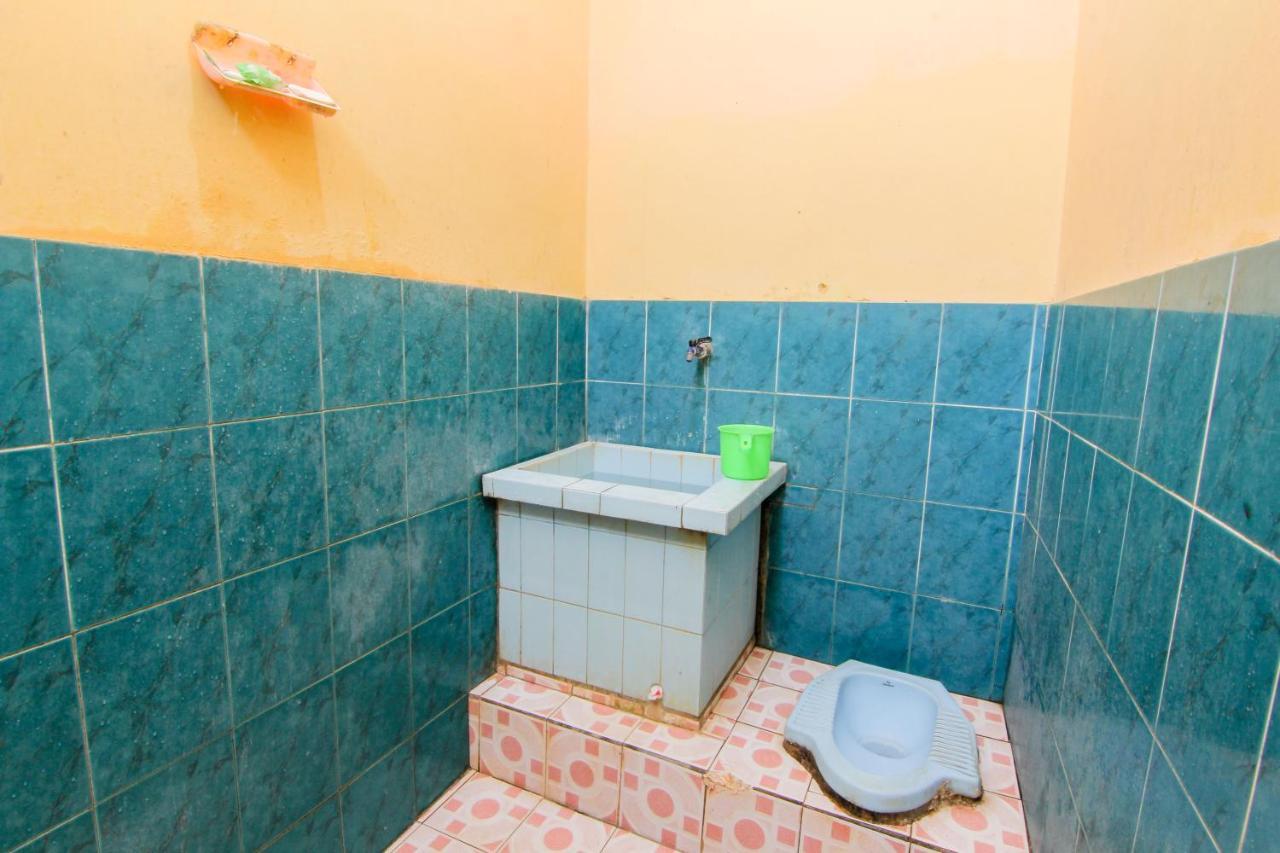 Losmen Melati Hotel Bantul Ngoại thất bức ảnh